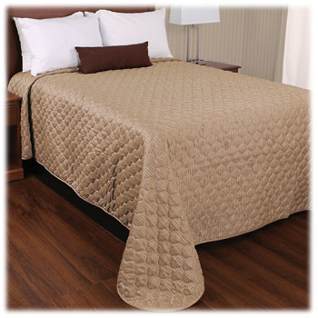 Quilted Polyester Bedspreads - Dots