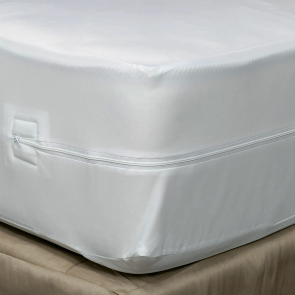 Hotel Collection 100% Bed Bug Proof Zippered Mattress Protector 