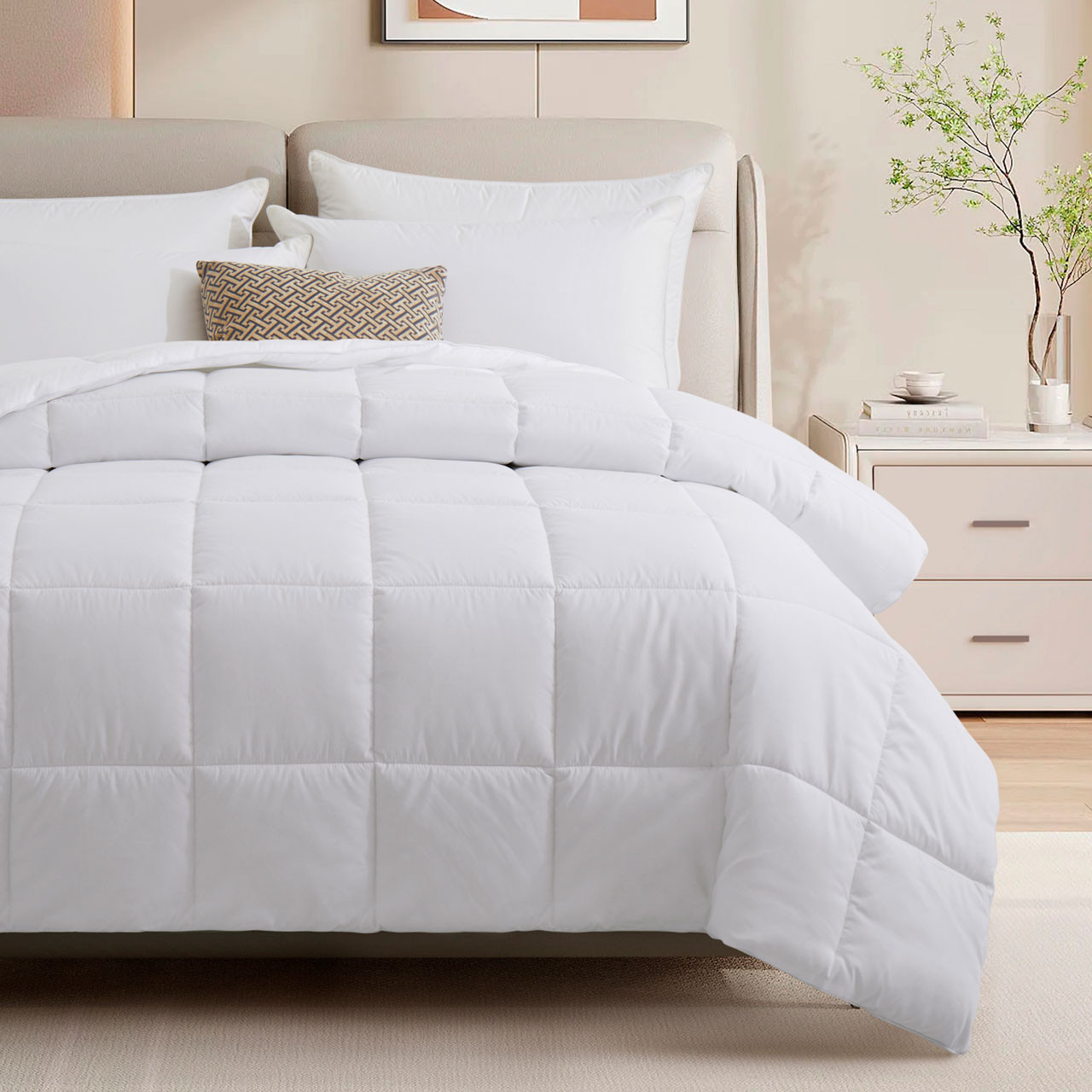 LodgMate All Season Down Alternative Duvet Inserts For Triple Sheeting