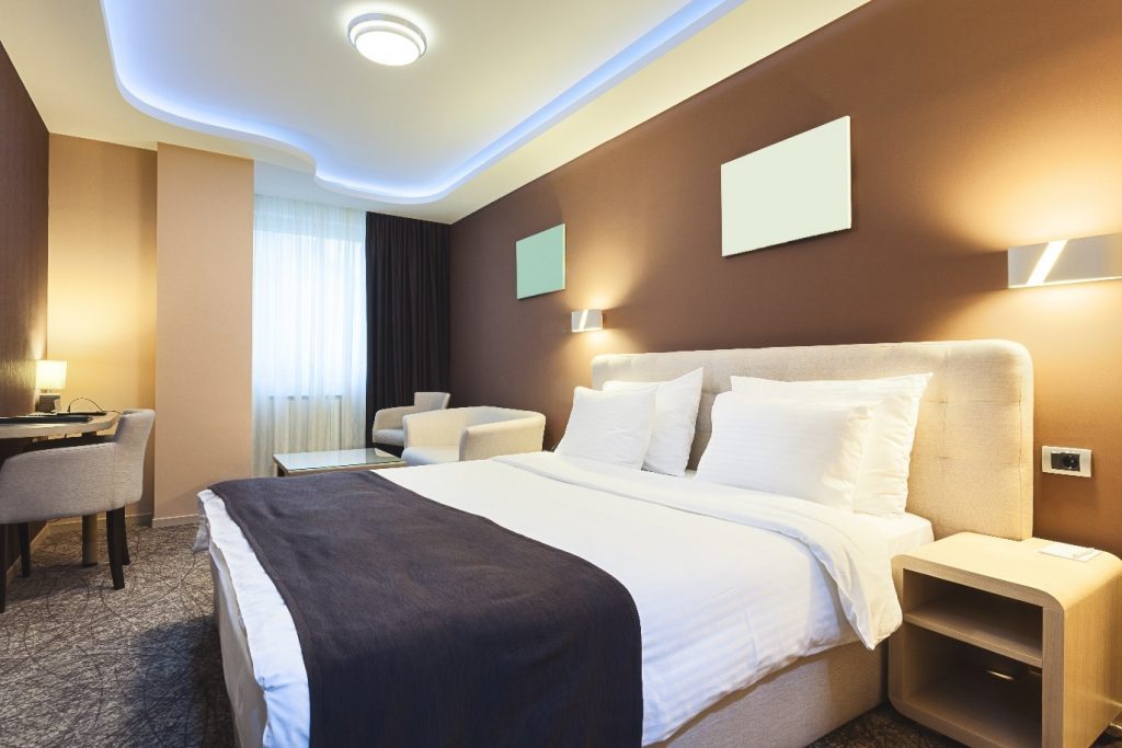 smoking makes keeping a room clean difficult