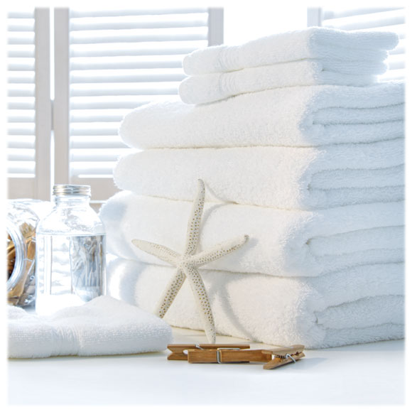 Williams Bay Gold Bath Towels